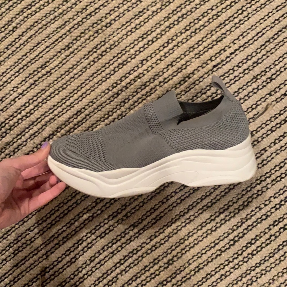 Chunky sneakers